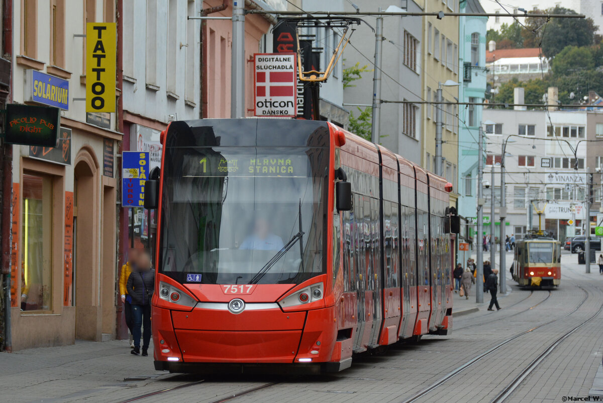 04.10.2019 | Slowakei - Bratislava | Straßenbahntyp Škoda 30 T  7517  |