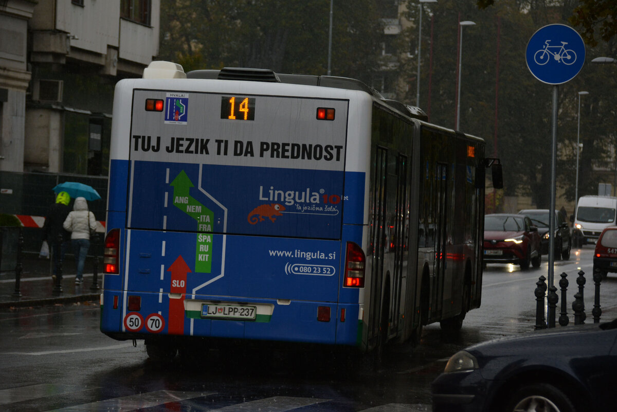 10.10.2019 | Slowenien - Ljubljana | LJ LPP 237 | Mercedes Benz Conecto |