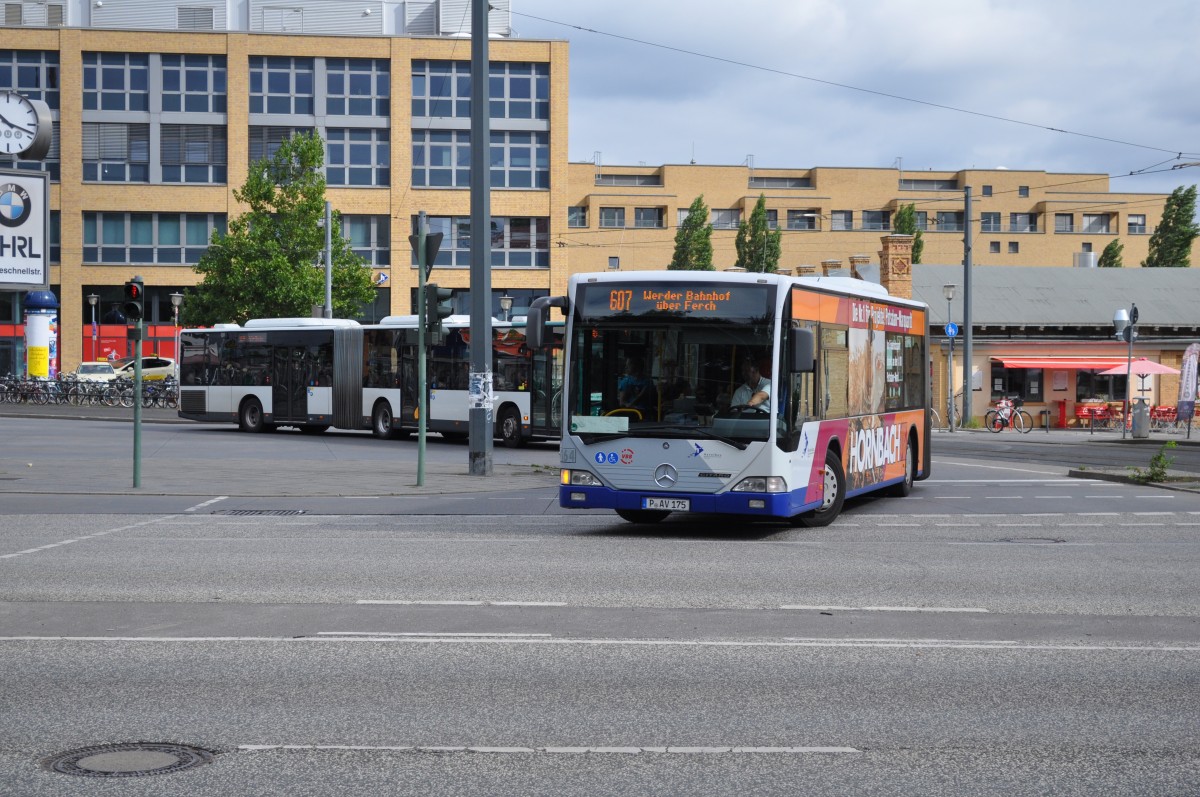 Am 06.02.2014 fährt P-AV 175 auf der Linie 607 nach Werder über Ferch. Aufgenommen wurde ein Mercedes Benz Citaro / Potsdam Hauptbahnhof. 