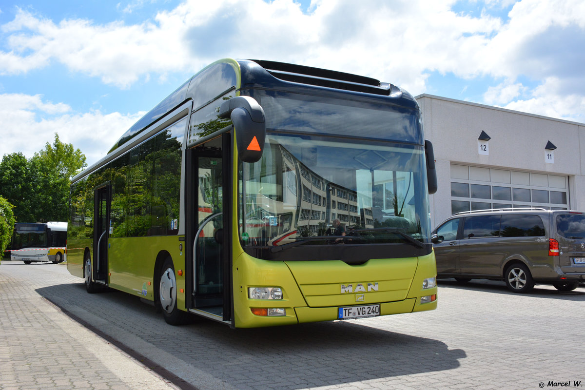 Am 17.06.2017 steht TF-VG 240 auf dem Betriebshof in Luckenwalde zur Feier  25 Jahre VTF . Aufgenommen wurde ein MAN Lion's City Hybrid Solobus. 