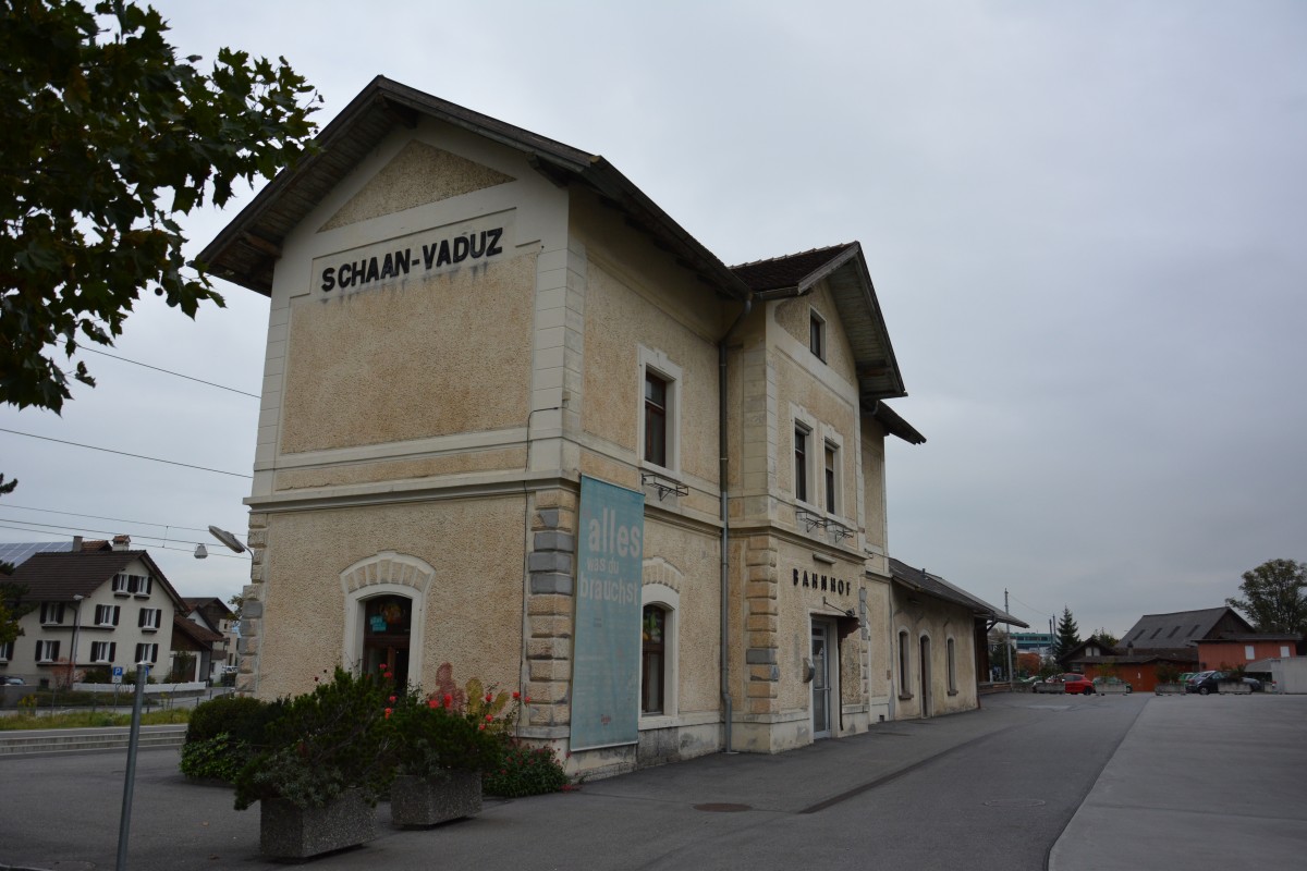 Bahnhof Schaan-Vaduz. Aufgenommen am 09.10.2015.