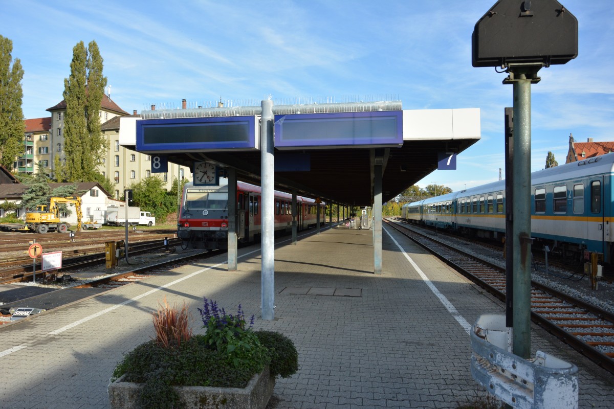 Bahnsteig 8/7 vom Bahnhof Lindau Hbf. Aufgenommen am 06.10.2015.