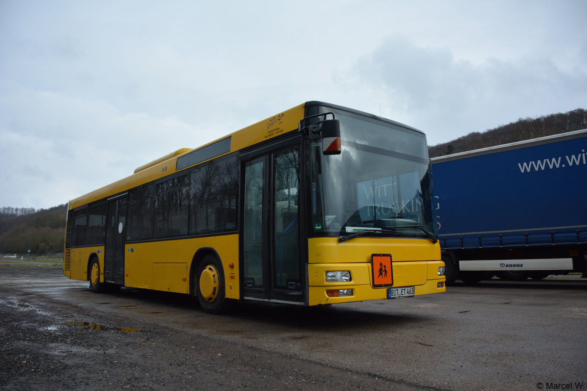 BIT-ET 463 steht am 03.02.2018 auf einen Parkplatz in Prüm. Aufgenommen wurde ein MAN Niederflurbus der zweiten Generation. 