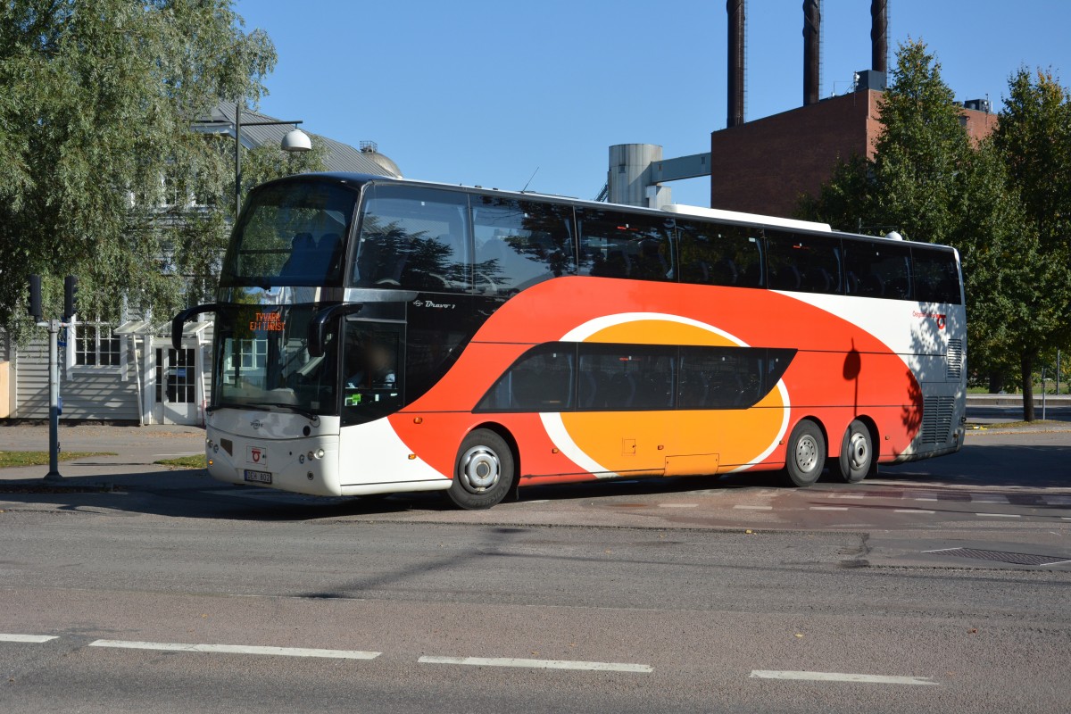 DEH 802 auf Betriebsfahrt am 11.09.2014 am Hauptbahnhof Linköping.