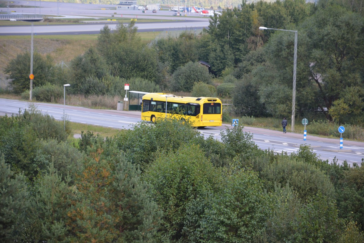 DLC 500 auf dem Weg zum Arlanda Flughafen Stockholm. Aufgenommen am 13.09.2014.