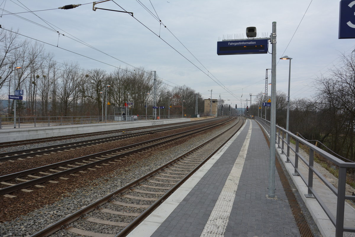 Modernisierter Bahnhof Saarmund. Aufgenommen am 05.03.2016.