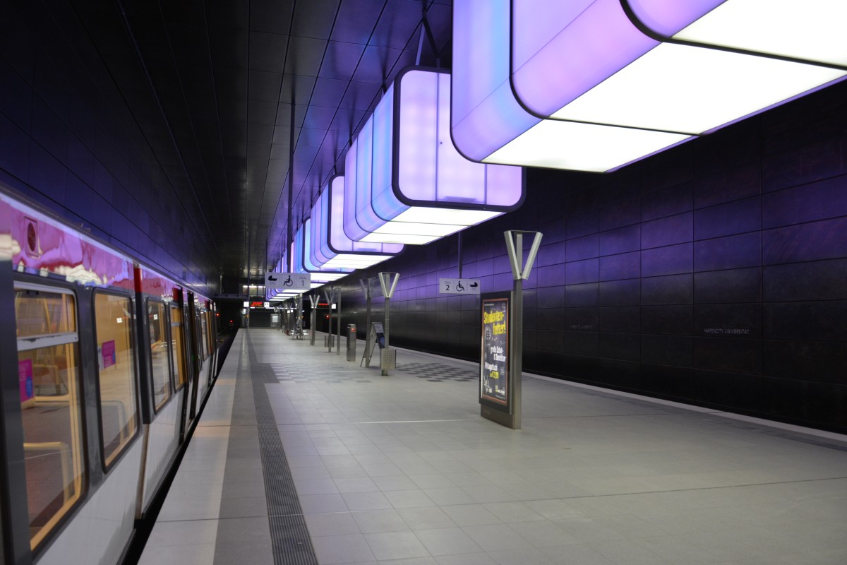 U-Bahnhof Hamburg Hafen City Universität. Aufgenommen am 11.07.2015.