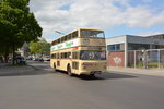  50 Jahre Busse auf der Kantstraße , so hieß es zur Traditionsfahrt 2016. Auch mit dabei B-Z 1794H, Büssing DE 65. Aufgenommen am Bahnhof Berlin Zoologischer Garten.
