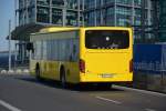 uecker-randow-bus/444854/uer-b-602-faehrt-am-18072014-fuer UER-B 602 fährt am 18.07.2014 für die S-Bahn Berlin Schienenersatzverkehr. Aufgenommen wurde ein Setra 415 NF / Berlin Rahel-Hirsch-Straße.
