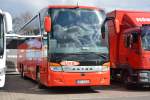uecker-randow-bus/424213/uer-b-626-setra-s-416-hdh UER-B 626 (Setra S 416 HDH / URB) steht am 06.04.2015 auf dem Rastplatz an der A 115 in Berlin. 
