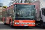 uecker-randow-bus/424215/uer-b-506-setra-s-415- UER-B 506 (Setra S 415 / URB) steht am 06.04.2015 auf dem Rastplatz an der A 115 in Berlin. 