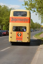 de-72/515200/50-jahre-busse-auf-der-kantstrasse '50 Jahre Busse auf der Kantstraße', so hieß es zur Traditionsfahrt 2016. Auch mit dabei B-Z 2437H, Büssing DE 72. Aufgenommen an der Haltestelle, Gatower Straße / Heerstraße.
