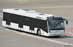 2700-2/648208/dieser-cobus-2700-mit-der-nummer Dieser Cobus 2700 mit der Nummer 819 ist am 15.07.2017 auf dem Flughafen Tegel unterwegs. 