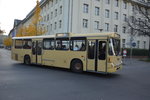  25 Jahre Linie 100  und deswegen sind einige Historische Busse unterwegs zwischen Berlin Zoologischer Garten und Berlin Alexanderplatz. Hier zu sehen ist ein MAN E2H 85 (SL 200) (B-I 1666). Aufgenommen am Bahnhof Berlin Zoologischer Garten / Hertzallee / 31.10.2015.
