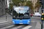 lions-city-cng-gelenkbus/383863/eky-568-man-lions-city-faehrt EKY 568 (MAN Lion's City) fhrt am 16.09.2014 auf der Linie 2. Aufgenommen Strandvgen Stockholm.