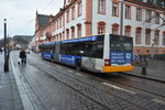 lions-city-gelenkbus/495712/am-04122015-faehrt-mz-sw-734-auf Am 04.12.2015 fährt MZ-SW 734 auf der Linie 55 durch die Innenstadt von Mainz. Aufgenommen wurde ein MAN Lion's City G.
