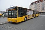 lions-city-gelenkbus/512126/am-15042016-steht-dd-tt-1501-900 Am 15.04.2016 steht DD-TT 1501 (900 501-7) am Busbahnhof in Leipzig. Aufgenommen wurde ein MAN Lion's City G.