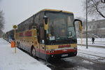 Am 23.01.2016 steht CB-RC 330 (VanHool T 916 Astron / Busbetrieb Goldhahn) an der Jesse-Owens-Allee in Berlin. 