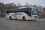 Am 01.01.2016 steht SU-TR 2804 (Rötzel-Express / Busreisen Thomas Rötzel) auf dem Bassinplatz in Potsdam. Aufgenommen wurde ein Volvo 9700.