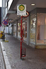 hessen-marburg/917784/27072020--hessen---marburg- 27.07.2020 | Hessen - Marburg | Bushaltestelle, Marburg Hanno-Drechsler-Platz / Gutenbergstra�e |