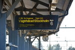 Zugzielanzeiger am Bahnhof Nyköping Centralstation. Aufgenommen am 07.09.2014.
