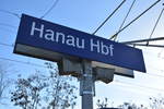 hessen-hanau-hauptbahnhof/534461/bahnhof-hanau-hauptbahnhof-aufgenommen-am-20042016 Bahnhof Hanau Hauptbahnhof. Aufgenommen am 20.04.2016.