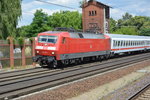 br-120/519721/am-26062016-zieht-diese-br-120 Am 26.06.2016 zieht diese BR 120 (120 115-1) den InterCity 1917 nach Karlsruhe Hauptbahnhof. Aufgenommen bei der Durchfahrt Rathenow.