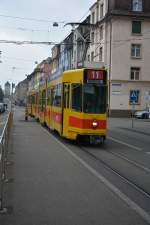 Diese Schindler - Guggummere ? mit der Nummer  253  der  Baselland Transport AG (BLT) fährt am 13.10.2015 auf der Linie 11. 