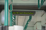 Fahrgastinformation in der Siemens Combino  408  Straßenbahn der VIP.