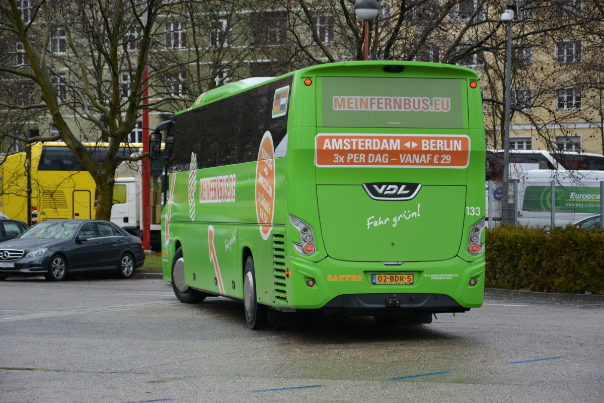 02-BDR-5 (VDL Futura) ist am 10.01.2015 unterwegs für MEINFERNBUS.EU nach Amsterdam. Aufgenommen ZOB Berlin.
