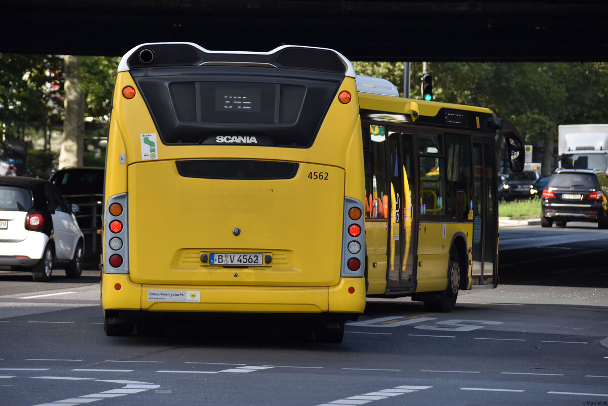 03.10.2020 | Berlin - Zoologischer Garten | BVG | B-V 4562 | Scania Citywide  | 