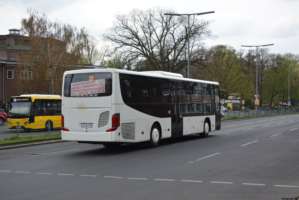 13.04.2019 | Berlin Wannsee | B-BN 704 | Setra S 415 LE Business |