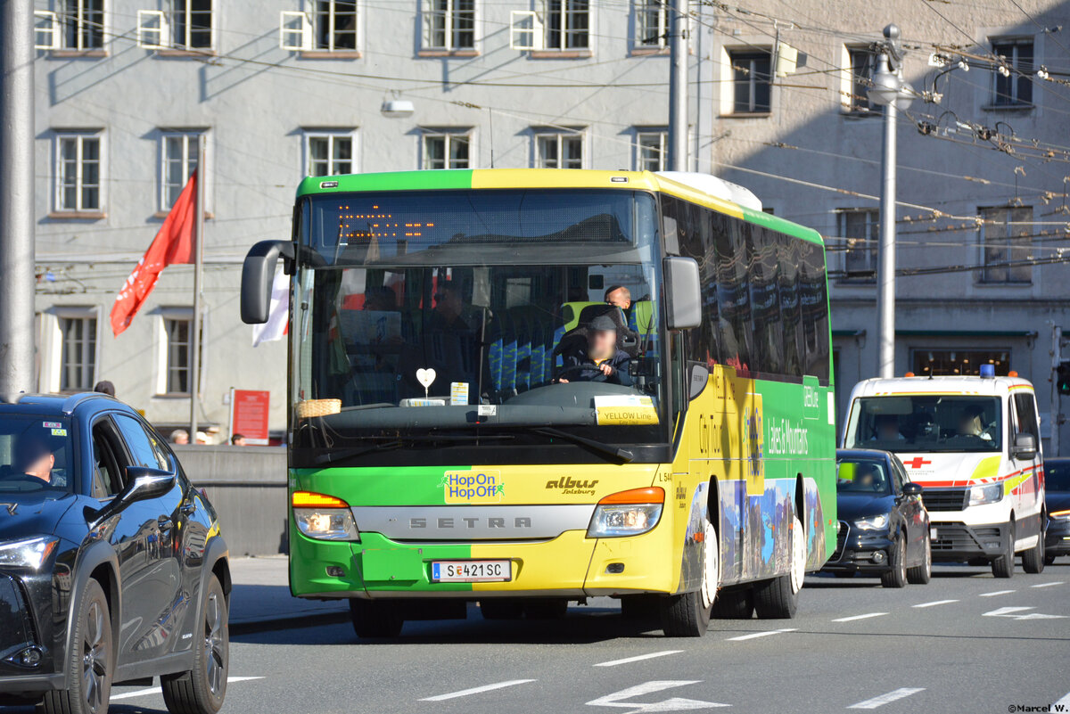 14.10.2019 | Österreich - Salzburg | S 421 SC | Setra S 415 H |