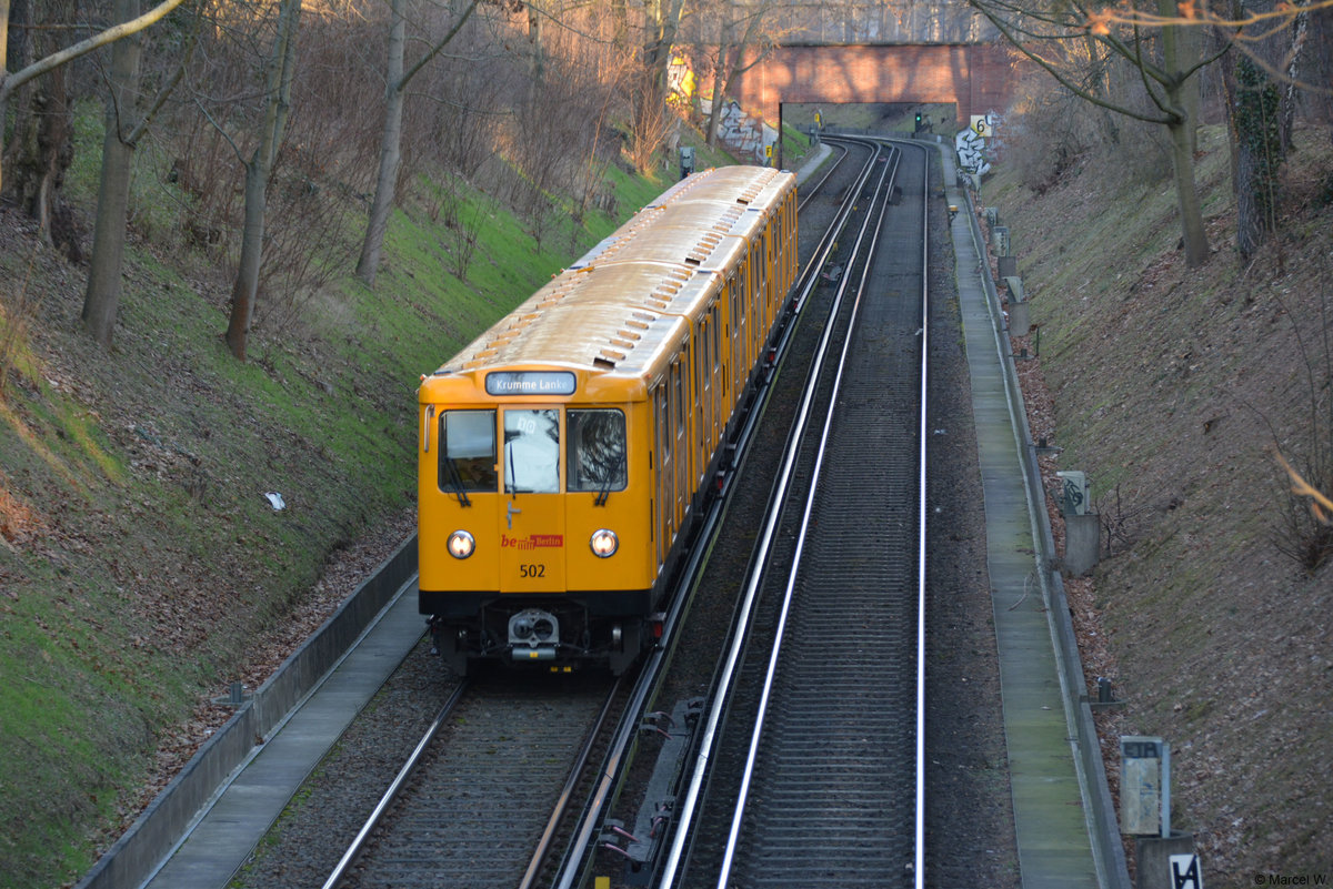 15.02.2019 | U-Bahnhof, Berlin Oskar-Helene-Heim | A3E Tz  502  | 
