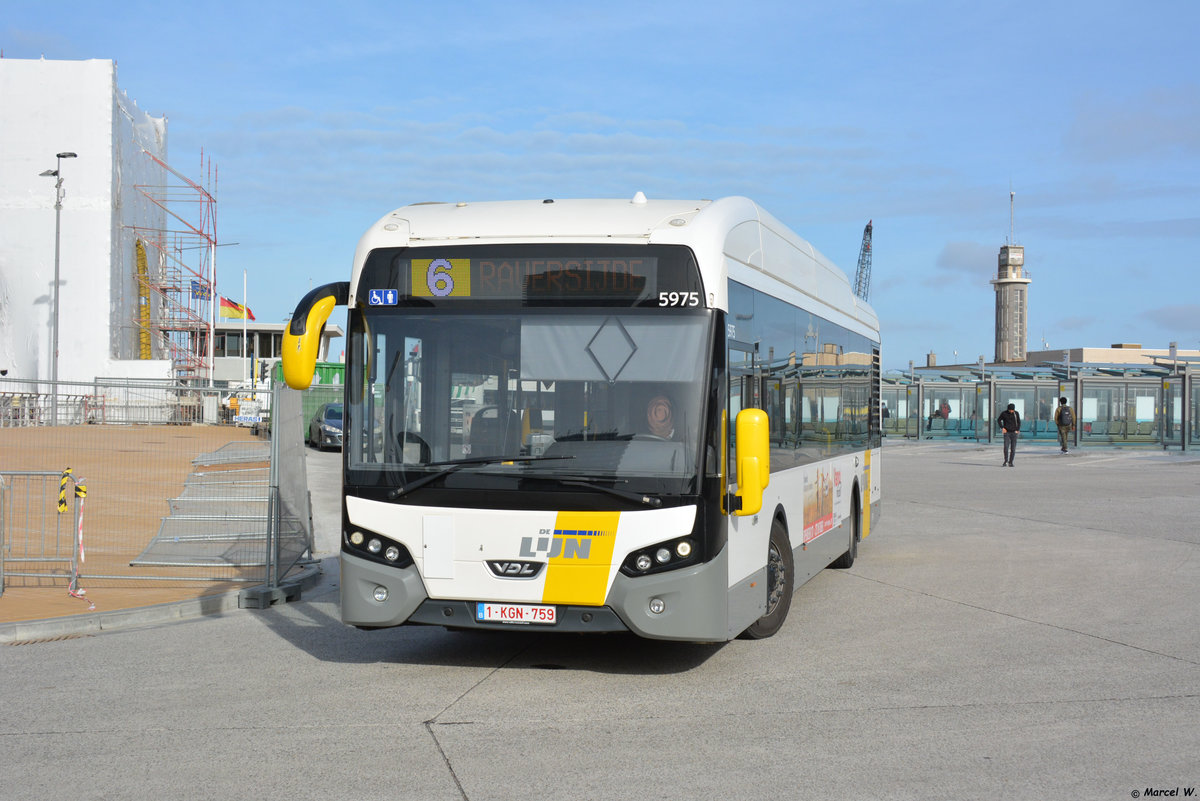 23.10.2018 / Belgien - Oostende / VDL Citea SLF 120 Hybrid / 1-KGN-759.