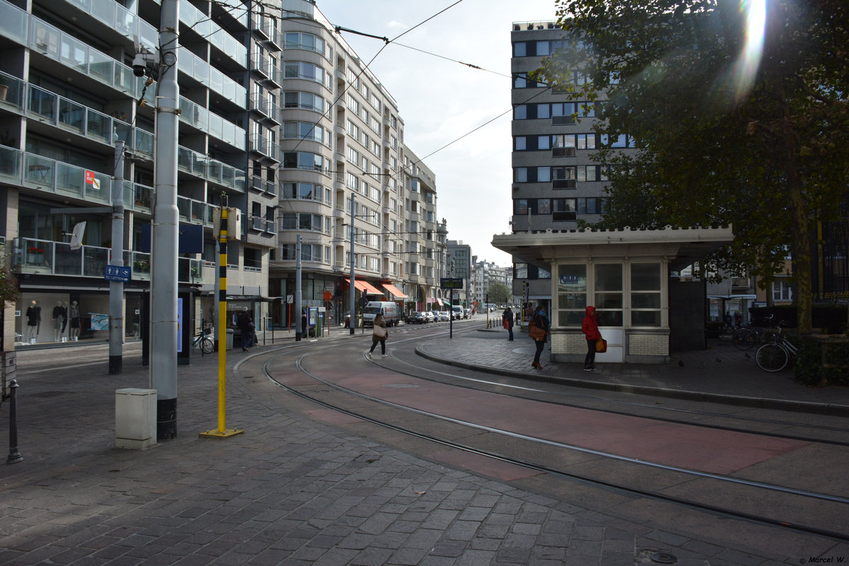 23.10.2018 / Belgien - Oostende / Straßenbahnhaltestelle Oostende Marie-Joseplein.