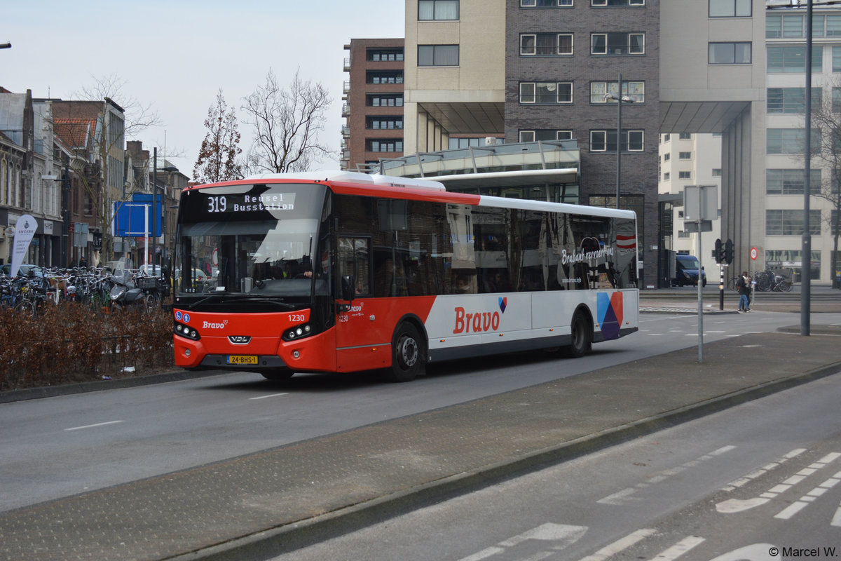 24-BHS-1 fuhr am 09.02.2018 durch Eindhoven. Aufgenommen wurde ein VDL Citea. 	