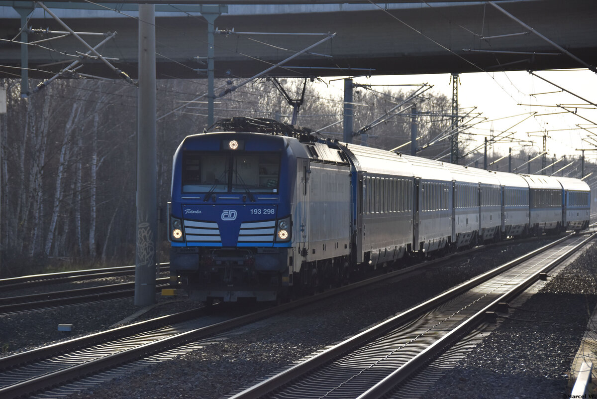 24.12.2019 | Brandenburg - Großbeeren | BR 193 298 |