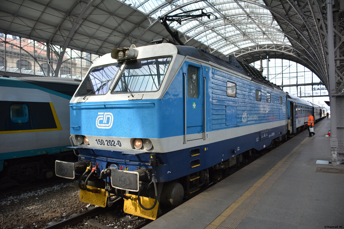 27.04.2019 | Cz - Prag | Bahnhof Praha hlavní nádraží | BR 150 (150 202-0) |