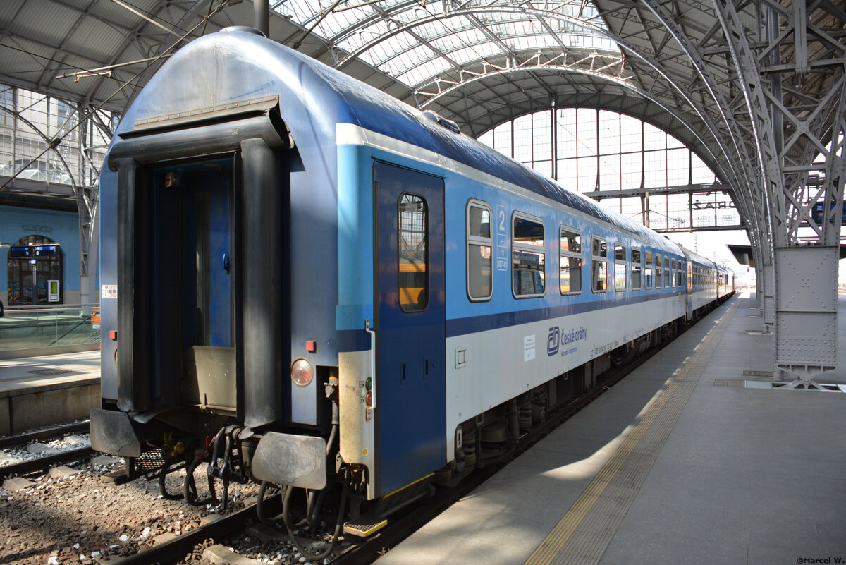 27.04.2019 | Cz - Prag | Bahnhof Praha hlavní nádraží | Personenwagen CD |