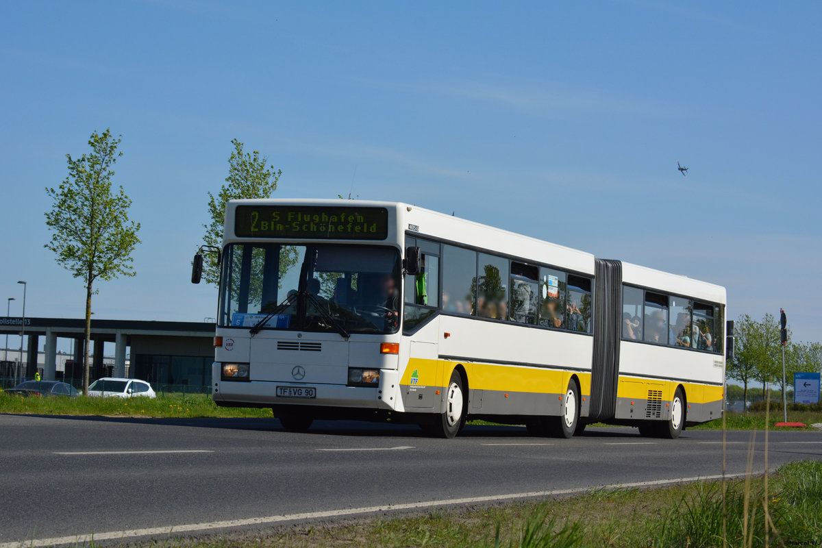 28.04.2018 | Brandenburg - Schönefeld (ILA) | Mercedes Benz O 405 G| Verkehrsgesellschaft Teltow-Fläming mbH | TF-VG 90 |