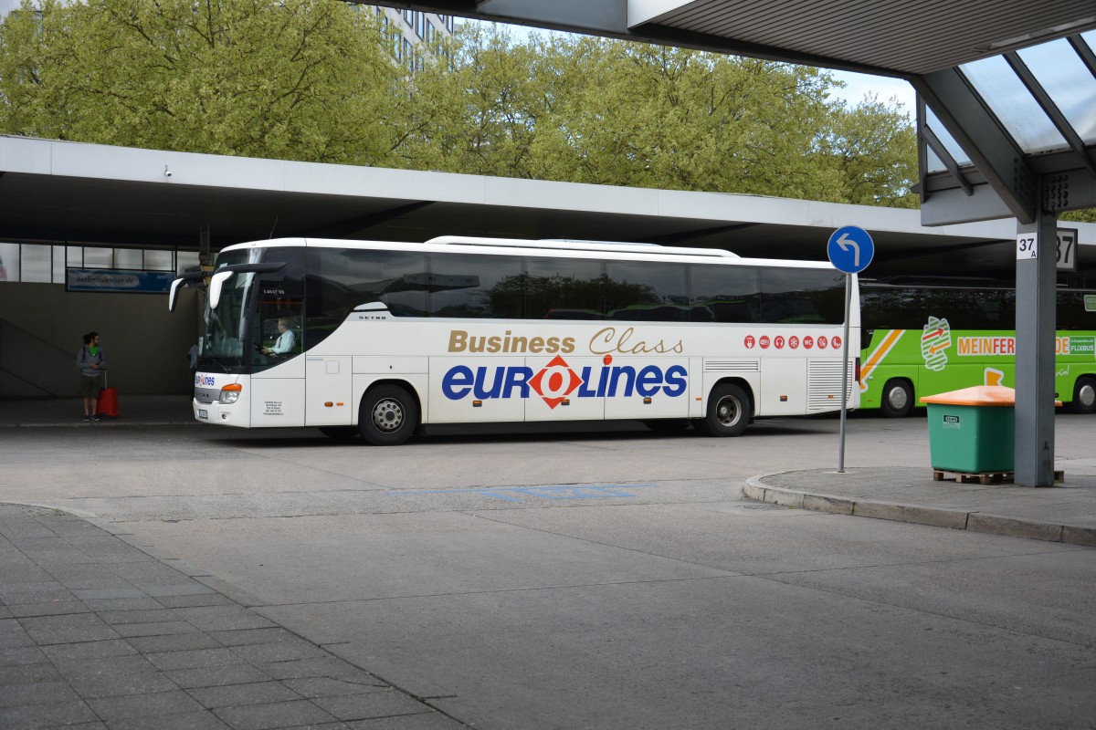 3SJ:8401 wurde am 07.05.2015 in Berlin gesehen. Aufgenommen wurde ein Setra S 416 GT-HD / Berlin Zentraler Omnibusbahnhof. 