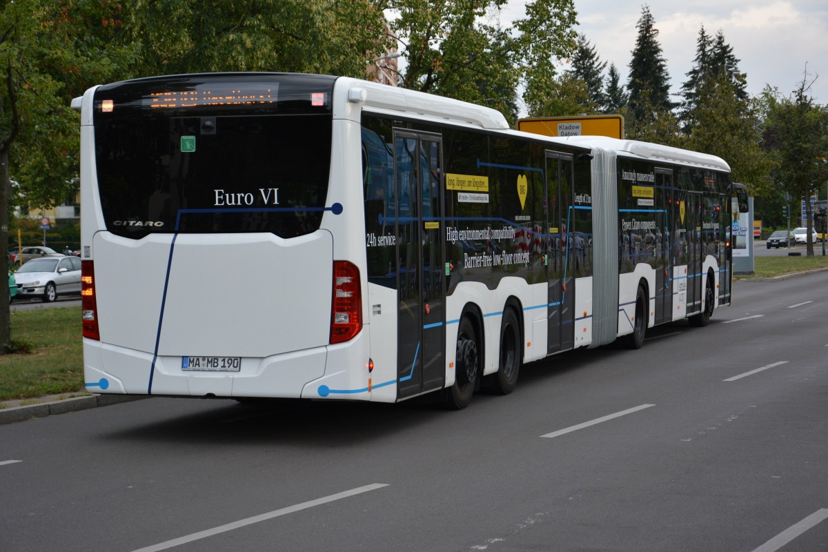 Am 03.09.2015 wird MA-MB 190 auf der Buslinie 236 getestet. Aufgenommen wurde ein Mercedes Benz O530 CapaCity L (Berlin Am Omnibushof / Spandau).