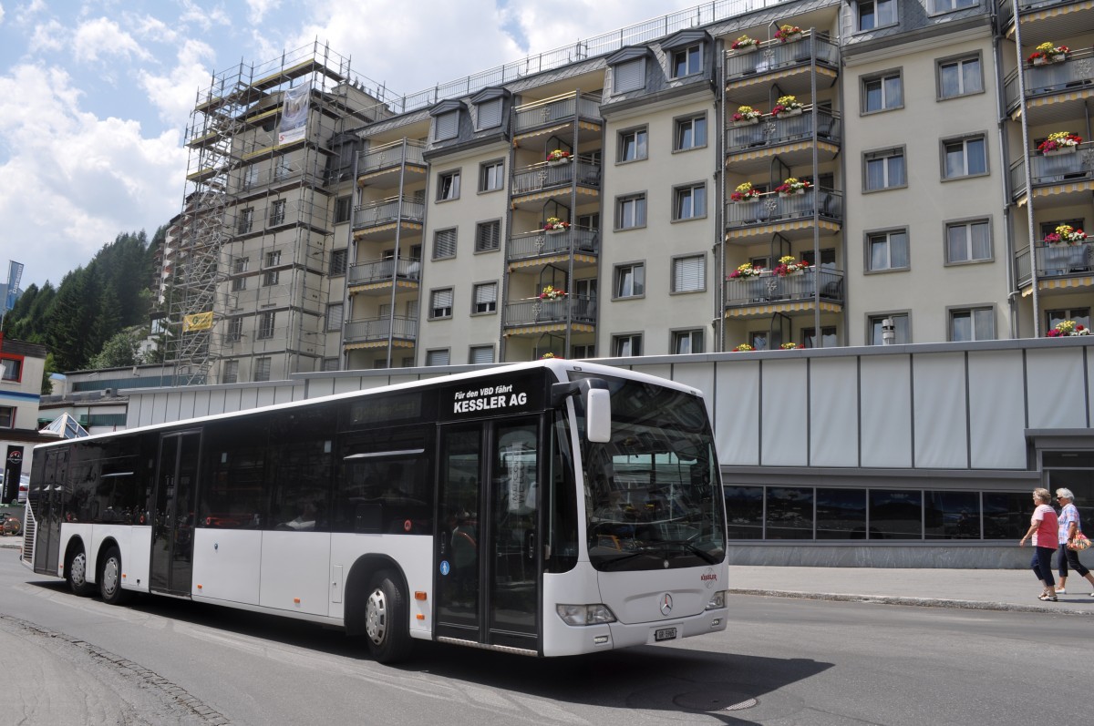 Am 07.07.2015 fährt GR-5965 auf der Linie 1 durch Davos / Schweiz. Aufgenommen wurde ein Mercedes Benz Citaro L.