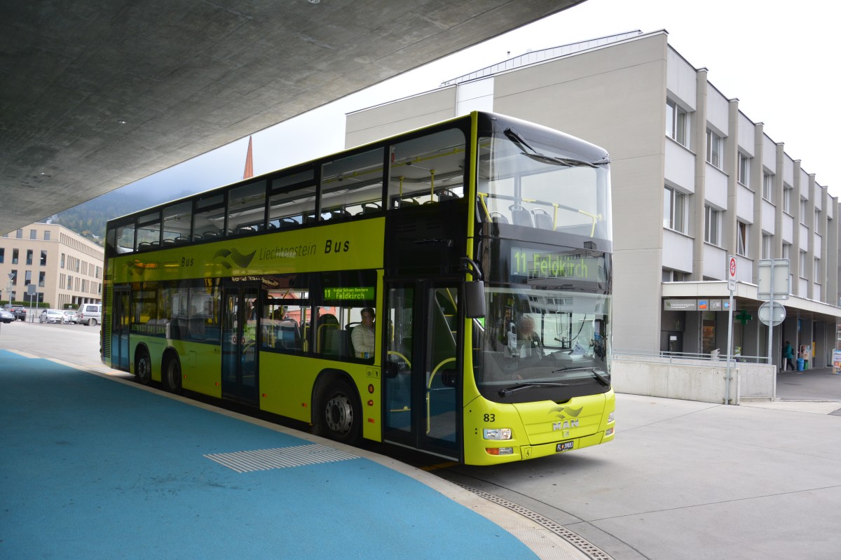 Am 09.10.2015 fährt FL-39883 (MAN Lion's City DD) auf der Linie 11. Aufgenommen in Schaan, Leichtenstein. 