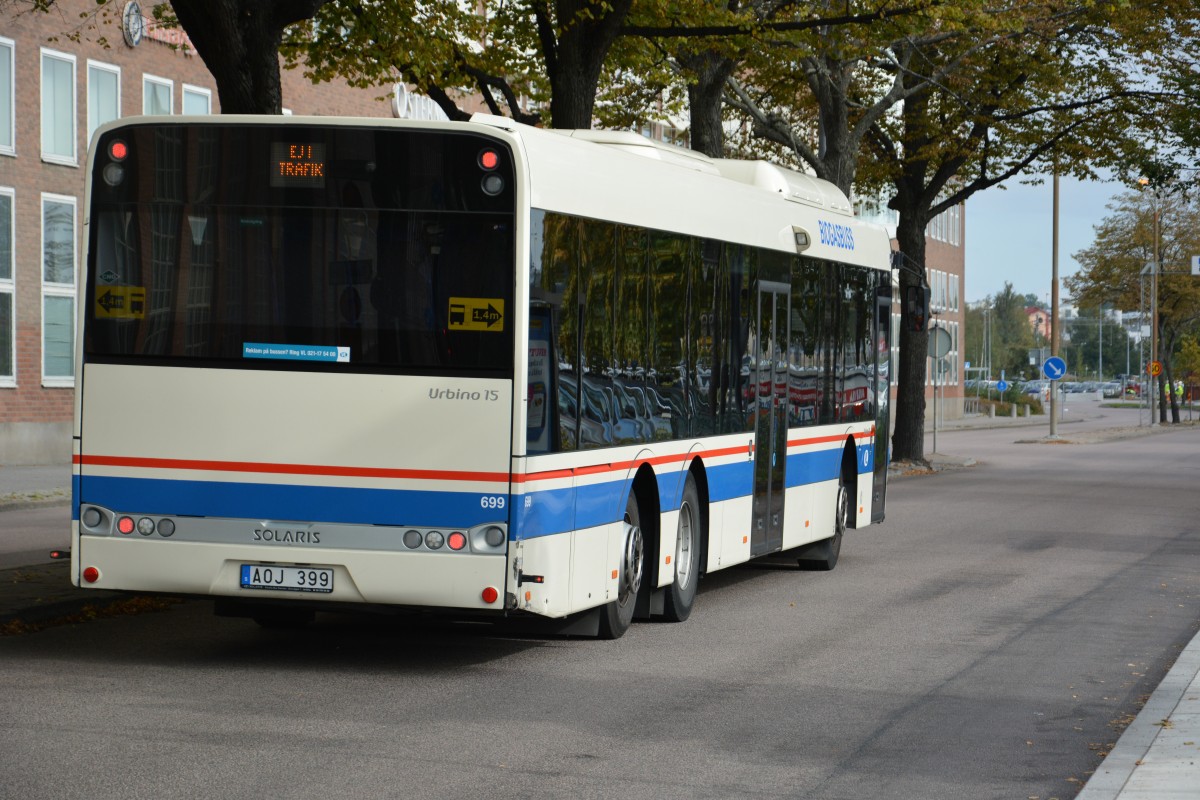 Am 17.09.2014 wurde dieser Solaris Urbino 15 CNG mit dem Kennzeichen AOJ 399 in Vsters aufgenommen.
