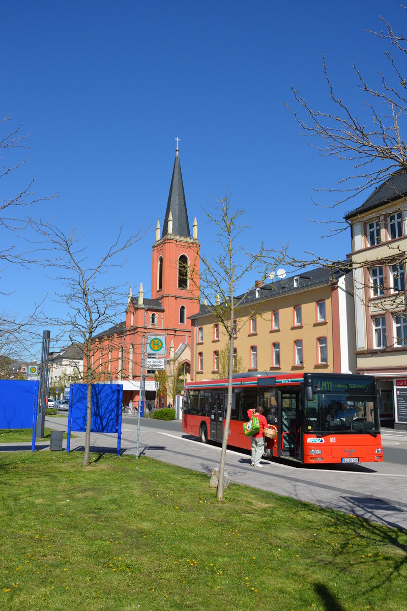Am 21.04.2016 steht GI-BV 636 am Bahnhof Limburg an der Lahn. Aufgenommen wurde ein MAN Niederflur-Solobus der 2. Generation. 