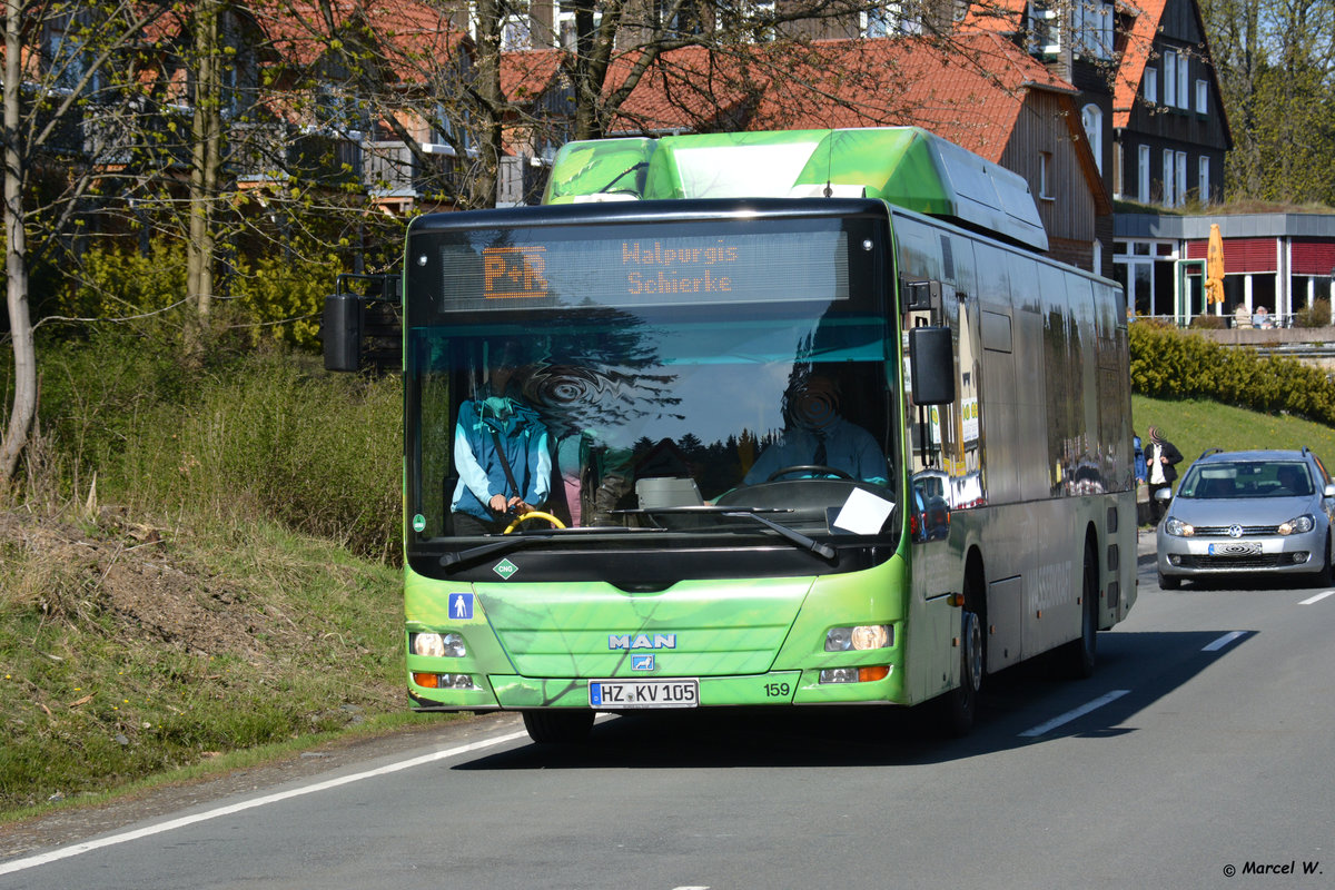 Am 30.04.2017 fährt HZ-KV 105 (MAN Lion's City CNG) auf der Sonderlinie P+R nach Schierke. Aufgenommen am Bahnhof Drei Annen Hohne. 