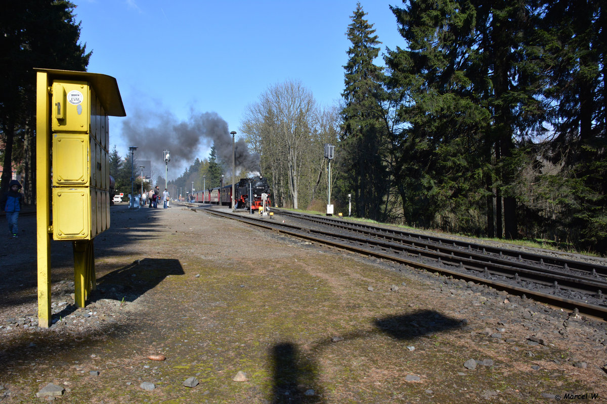 Am 30.04.2017 wurde die BR 99 (99 7247-2) im Bahnhof Drei Annen Hohne aufgenommen.
