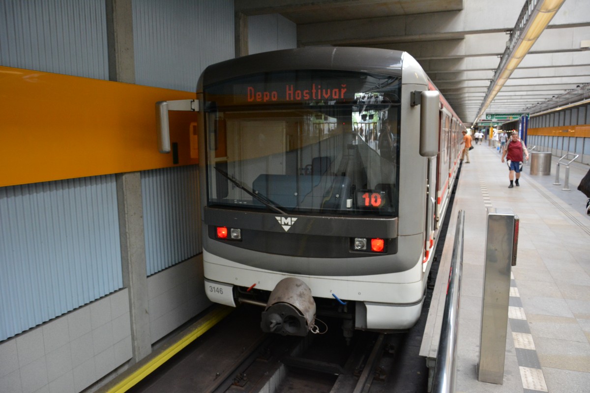Am Depo Hostivař wurde diese U-Bahn am 16.07.2014 aufgenommen.